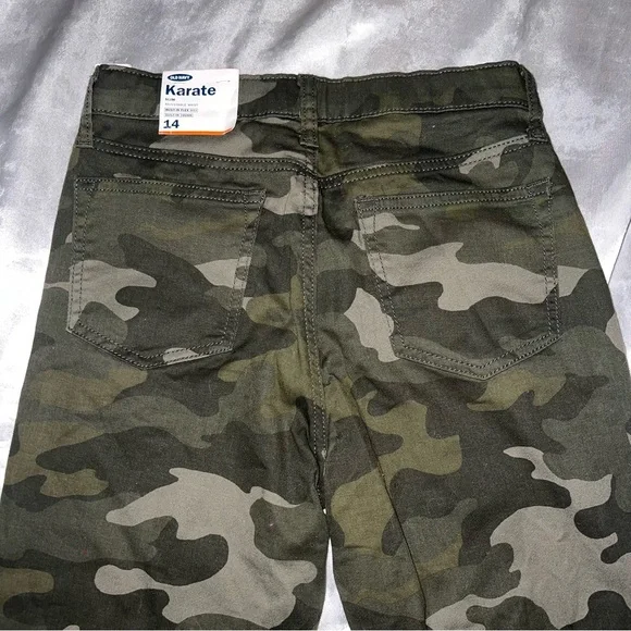 Old Navy Army Fatigue Pants - Picture 11 of 12
